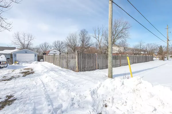 Fort Erie, ON L0S 1N0,487 Belleview BLVD