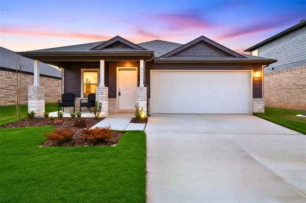 236 Woodlands Boulevard, Terrell, TX 75160