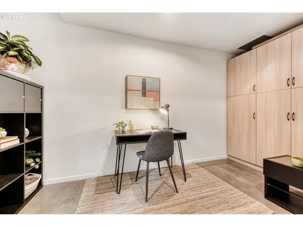 628 NE KNOTT ST #9, Portland, OR 97212