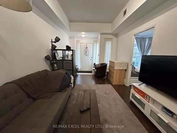 Toronto C15, ON M2K 3B9,8 Rean DR #GV18