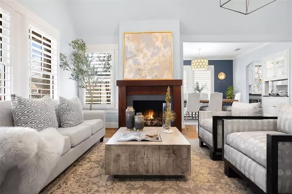 Dallas, TX 75214,6319 Mccommas Boulevard