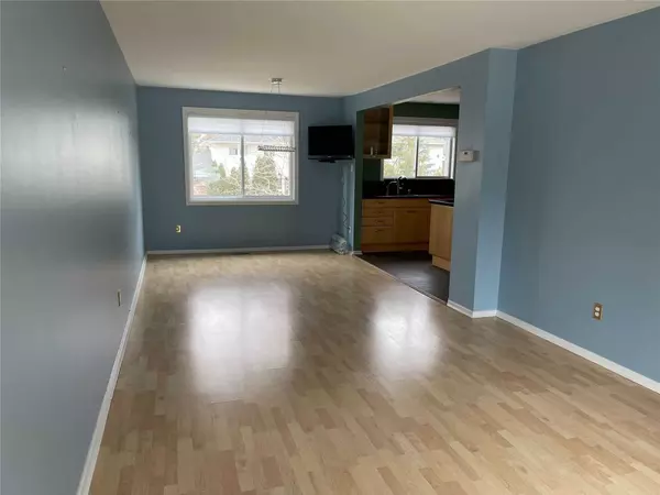 Toronto C15, ON M2J 1C7,24 Meadowglade CRES