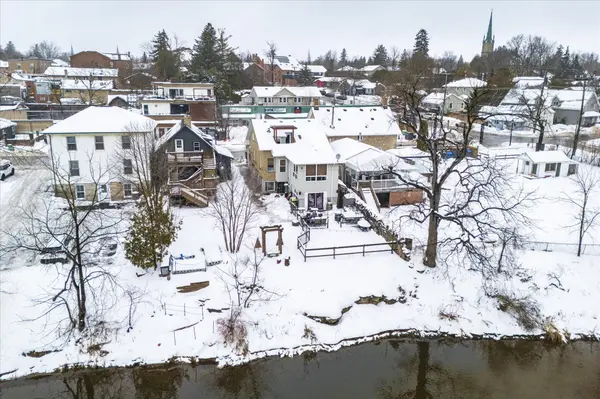 13 Mill ST E, Centre Wellington, ON N0B 1S0