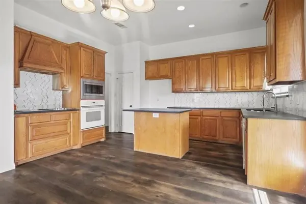 2170 County Road 269, Crandall, TX 75114