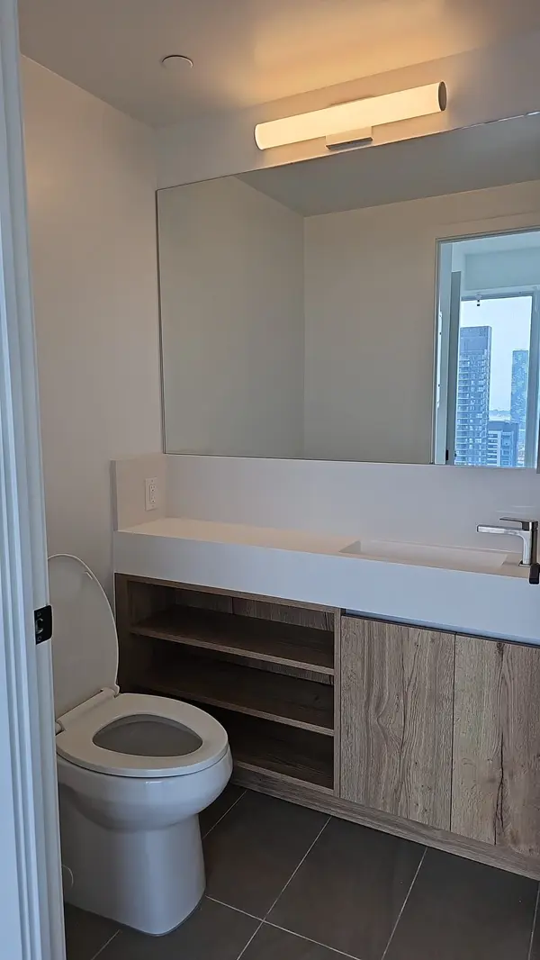 319 Jarvis ST S #4117 (Den/Bedroom), Toronto C08, ON M5B 0C8