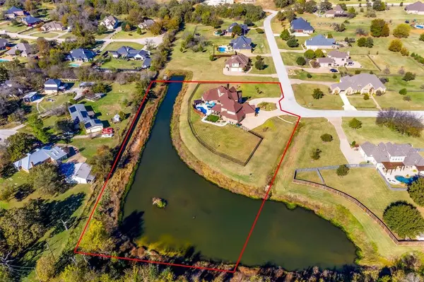 Burleson, TX 76028,3701 Canyon Pass Trail