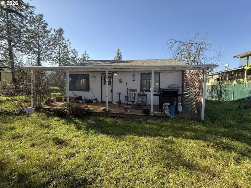 1356 HOSPITALITY WAY, Sutherlin, OR 97479