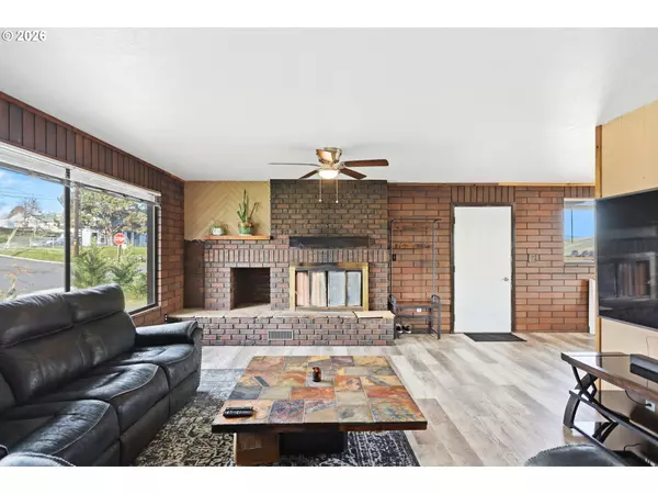 Arlington, OR 97812,1100 W 2ND ST