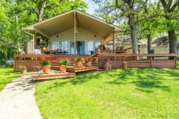 Gun Barrel City, TX 75156,154 Ocean Drive