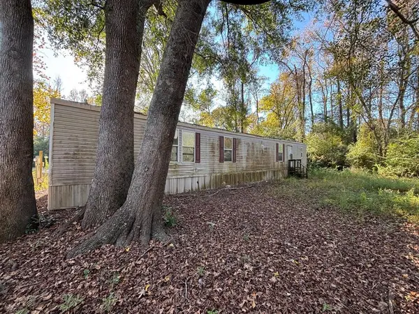 1233 Suncrest Circle, Jasper, TX 75951