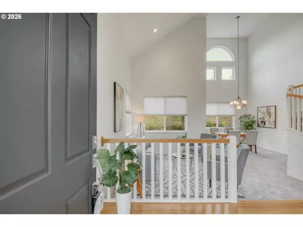 Portland, OR 97229,5242 NW CRADY LN