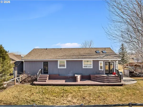 719 N EAST ST, Joseph, OR 97846