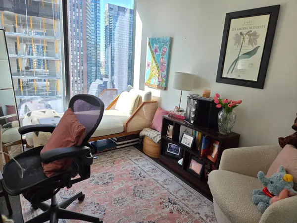 224 King ST W #2107, Toronto C01, ON M5V 1H8