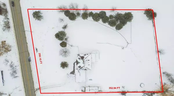 East Gwillimbury, ON L0G 1V0,1008 Mount Albert RD