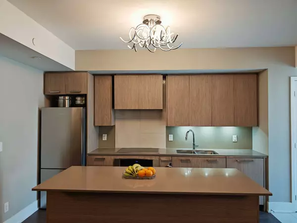 Toronto W02, ON M6P 0A2,1830 Bloor ST W #108