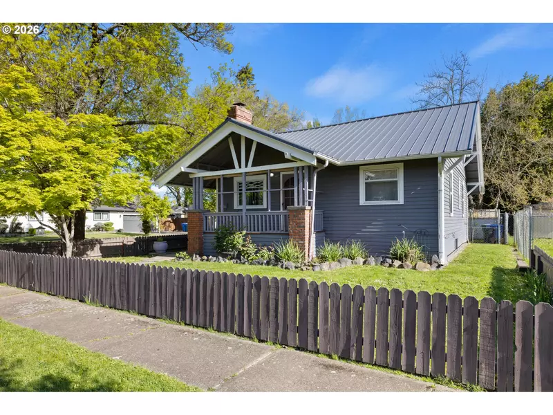 1115 SHIPPING ST, Salem, OR 97301