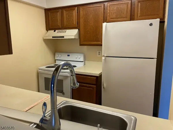 2107 Ravens Crest Dr, Plainsboro Twp., NJ 08536