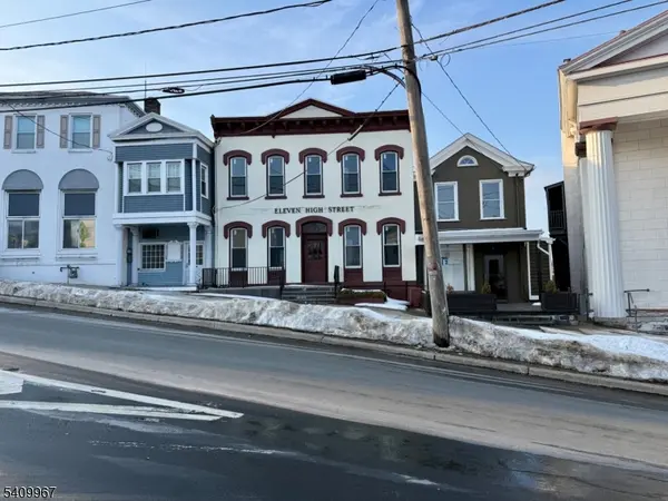 11 High St, Newton Town, NJ 07860