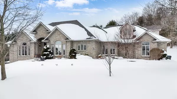10 Valley Hill DR, Caledon, ON L7E 0B8