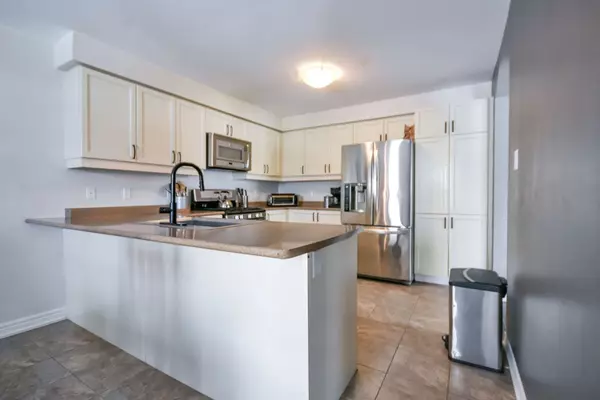 Essa, ON L0L 1B4,212 Maplewood DR