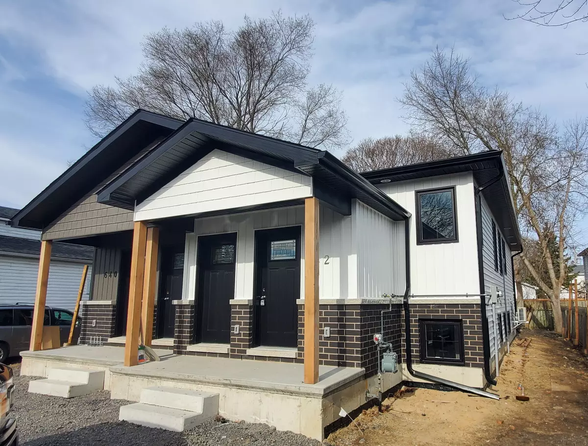 Prescott, ON K0E 1T0,640 West ST #A