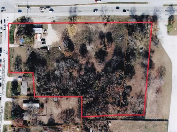 2302 Fort Worth Highway, Weatherford, TX 76087