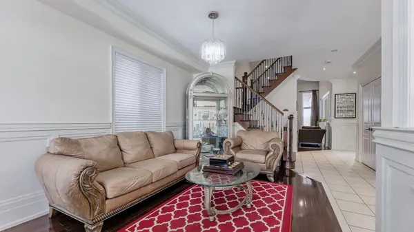 Brampton, ON L6P 2P3,68 Bluffwood CRES