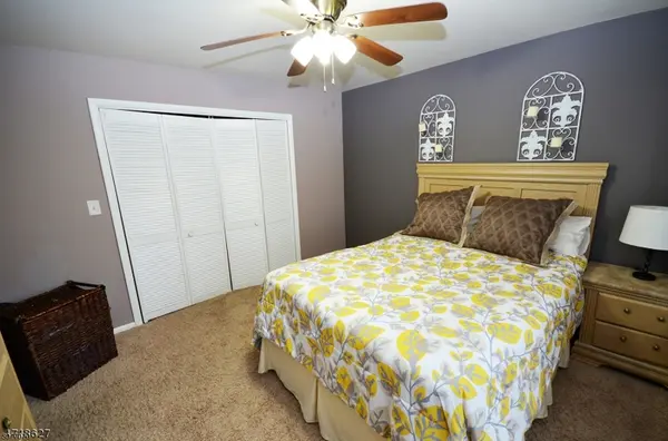 142 Pompton Ave, Verona Twp., NJ 07044