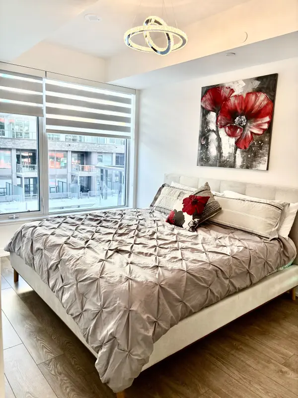 Innisfil, ON L9S 0R6,333 Sunseeker AVE #255