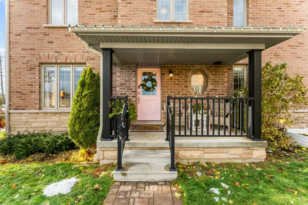 Georgina, ON L0E 1R0,7 Vita Stephanie CT