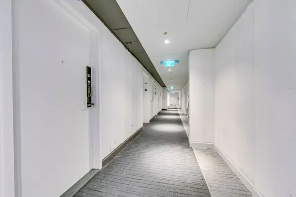 3883 Quartz RD #6015, Mississauga, ON L5B 0M4