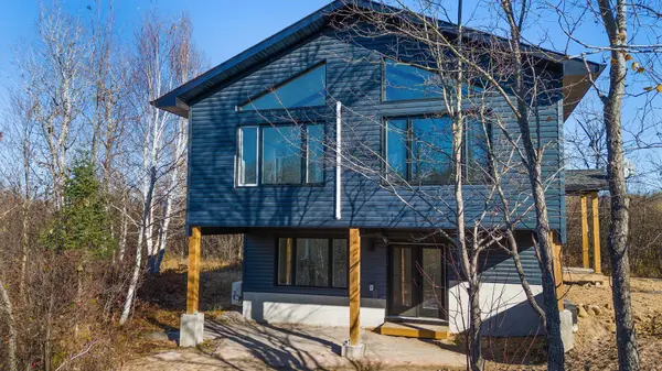 1276 HART RD, Callander, ON P0H 1H0