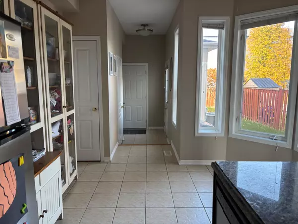 Cobourg, ON K9A 0C6,754 Carlisle ST