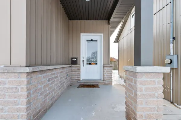 Aylmer, ON N5H 3J4,36 Spruce ST W