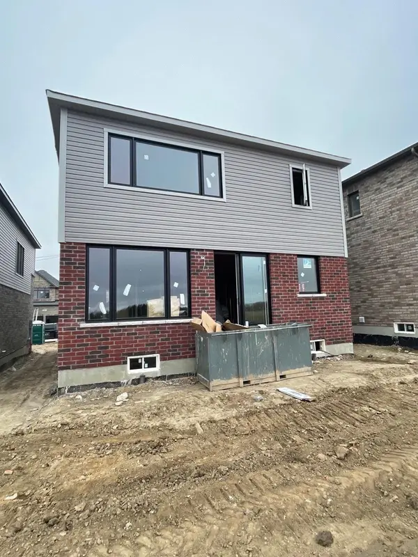 53 Mary Watson ST, North Dumfries, ON N0B 1E0