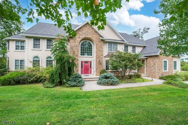 68 Eileen Dr, Cedar Grove Twp., NJ 07009