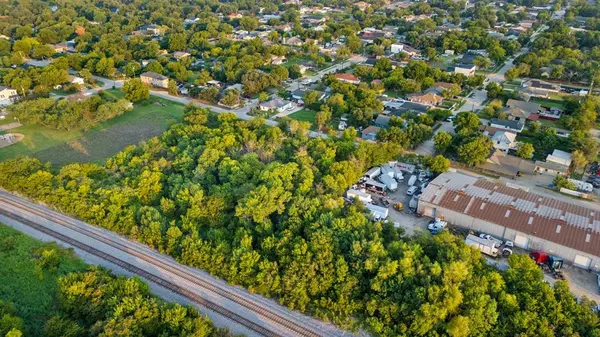 5200 Fitchburg Street, Dallas, TX 75212