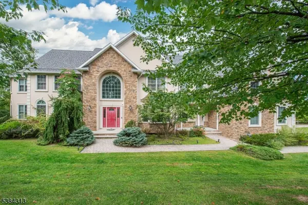 68 Eileen Dr, Cedar Grove Twp., NJ 07009