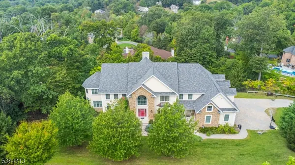 68 Eileen Dr, Cedar Grove Twp., NJ 07009