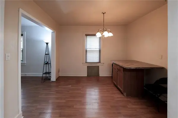 84 Sheridan AVE, Staten  Island, NY 10305