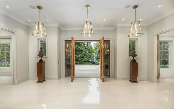 101 Old Colony RD, Toronto C12, ON M2L 2K3