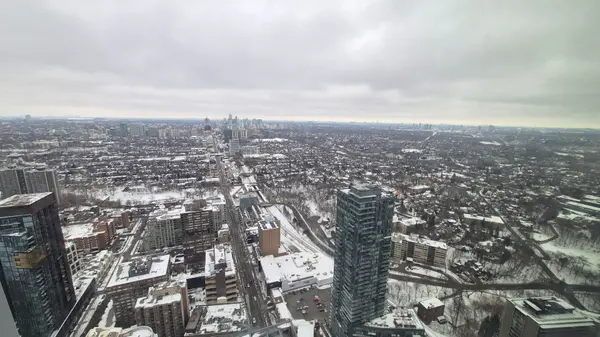 1 Yorkville AVE #5407, Toronto C02, ON M4W 1L1