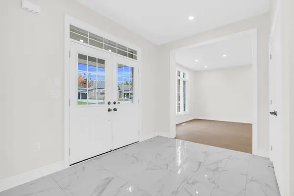 76 Ruby RDG, Oro-medonte, ON L0L 2E0