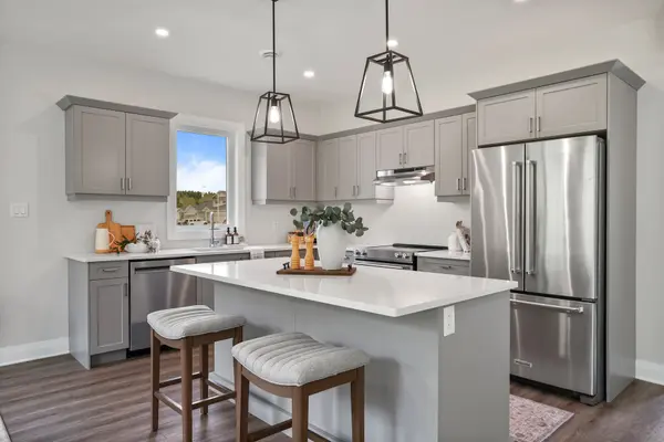 Central Elgin, ON N5L 1C5,93 The Promenade N/A