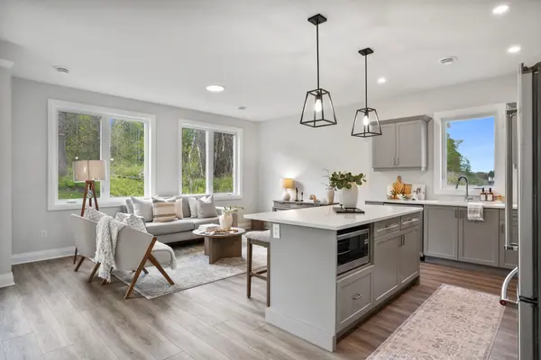 Central Elgin, ON N5L 1C5,93 The Promenade N/A