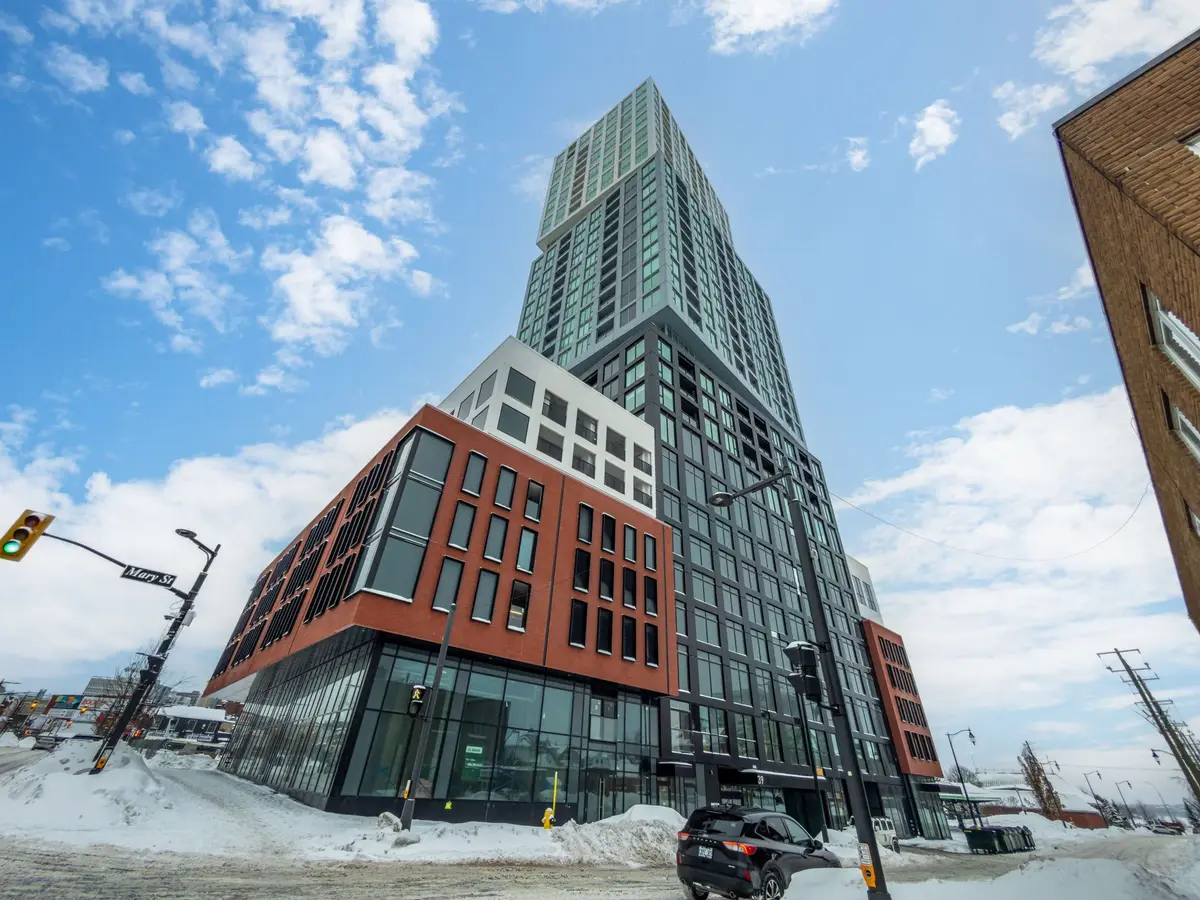 39 Mary ST N #3004, Barrie, ON L4N 1S9