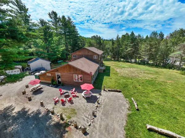 1326 Kawagama Lake RD, Algonquin Highlands, ON P0A 1E0