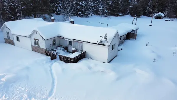 344 Church RD, Hastings Highlands, ON K0L 2S0