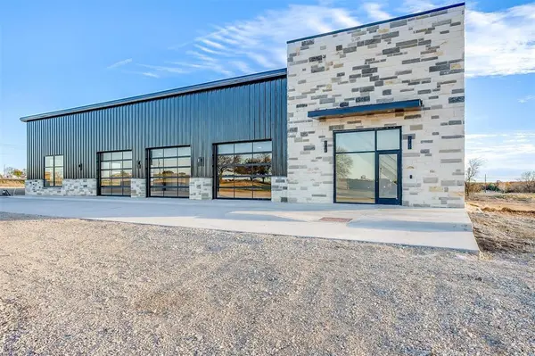 4939B FM 920, Weatherford, TX 76088