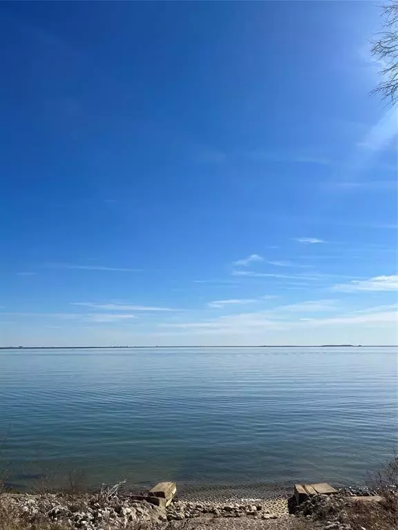 Lakewood Village, TX 75068,1525-R1A Garza